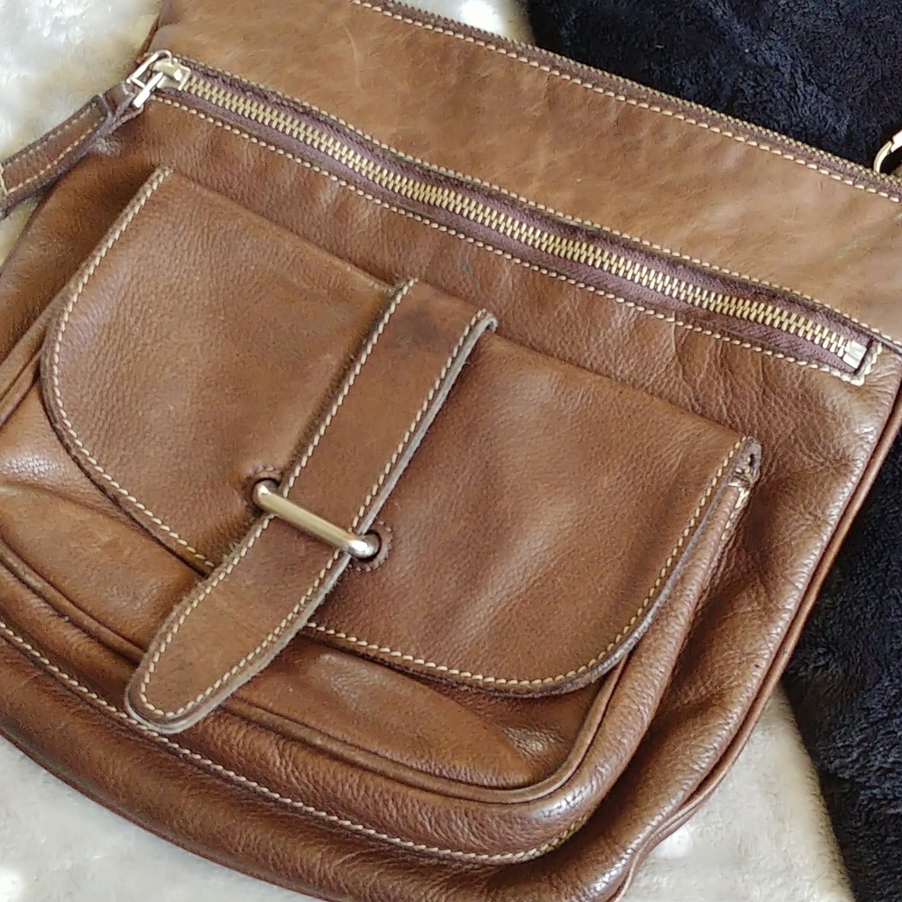 Roots  Saddle Crossbody Bag